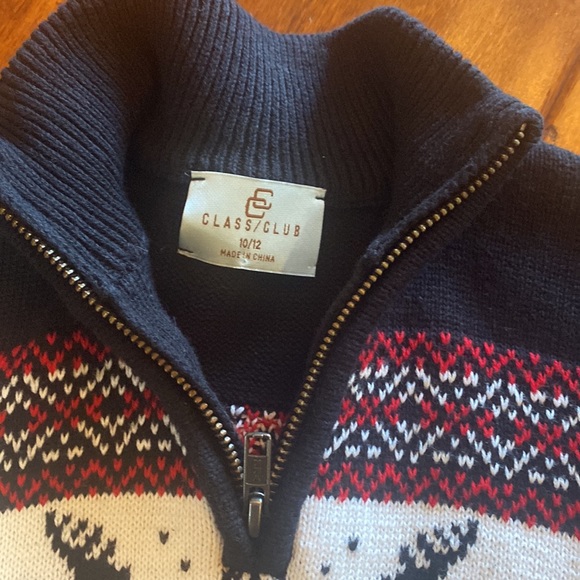 Boys Christmas Sweater. Size 10/12. - Picture 2 of 3